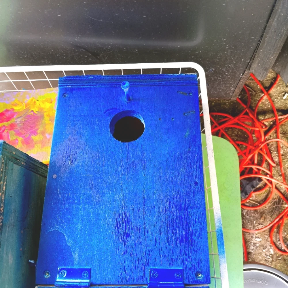 Nesting box